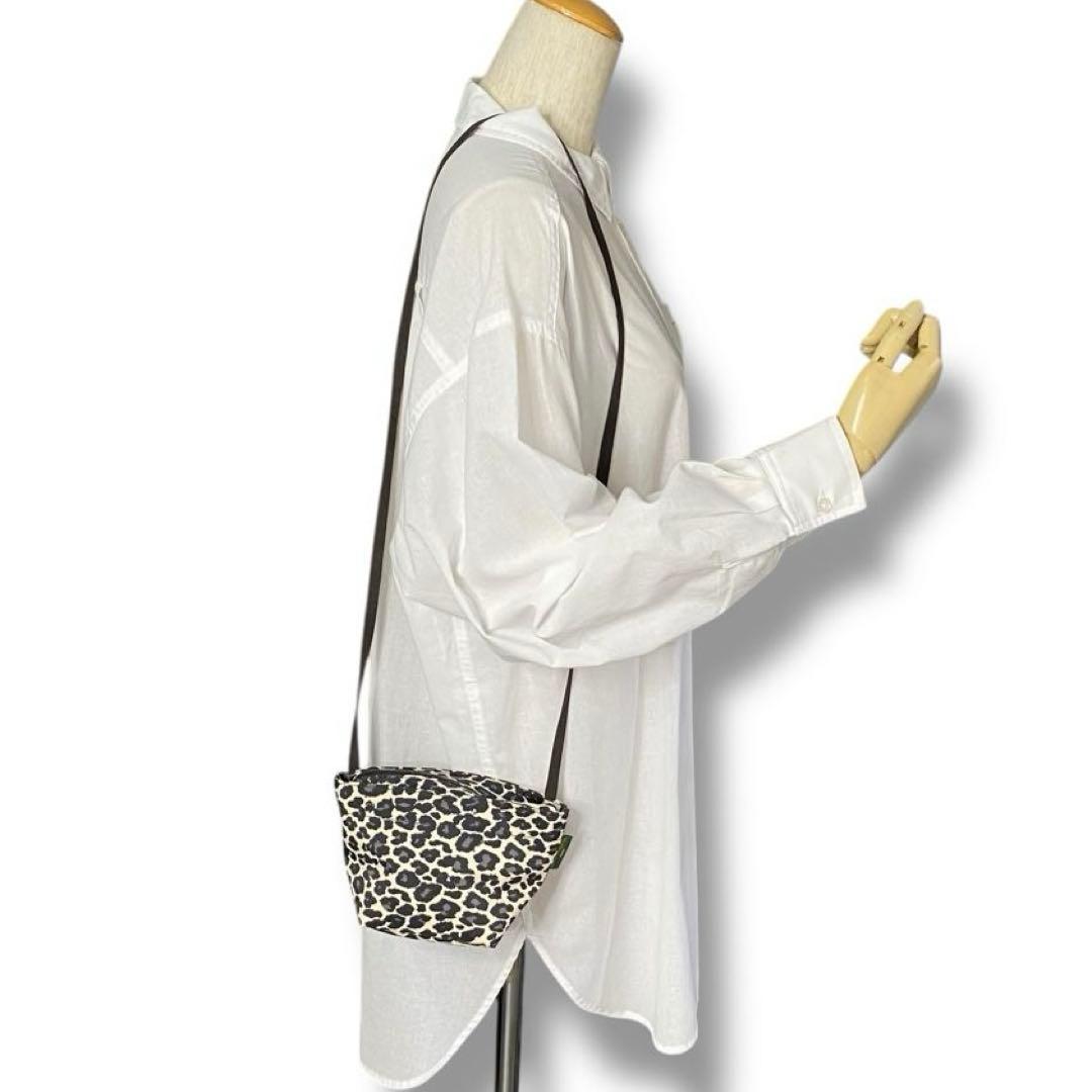 美品 エルベシャプリエ レオパード ショルダーバッグ ポシェット ナイロン 定番