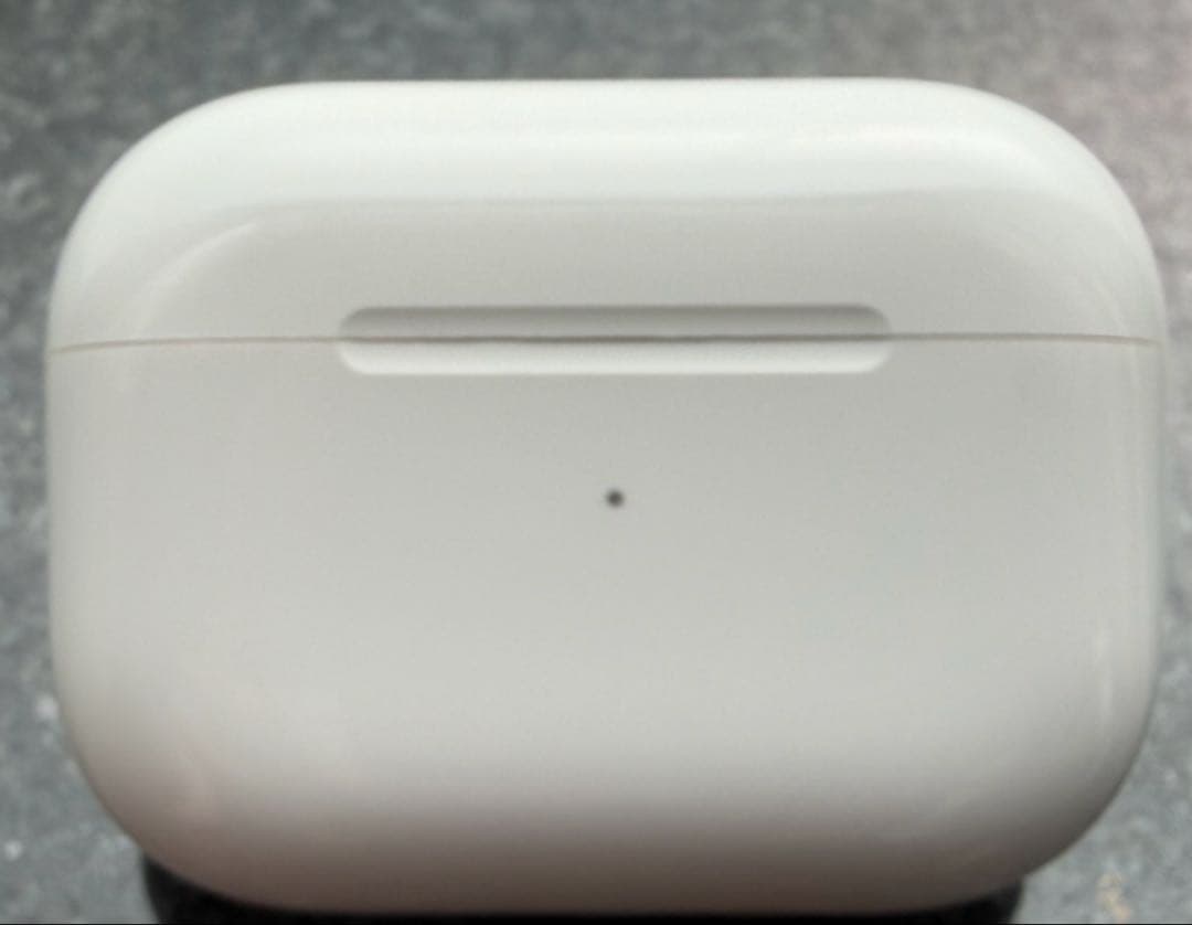 【再再値下げ】AirPods Pro 第一世代　ワイヤレス充電ケース付き