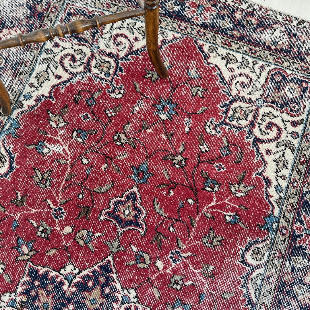 トルコ ヴィンテージラグ A126 ダークレッド ネイビー ターコイズブルー