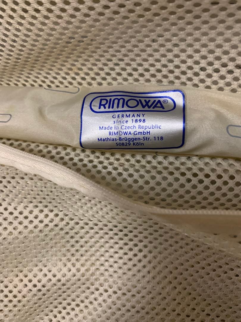 期間限定セール　リモワキャリー　サルサエア　22L ネイビー　希少機内持込　4輪