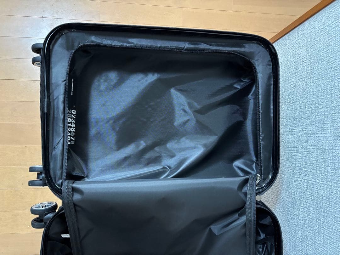 【お値下げしました希少】PEARLY GATES 30周年スーツケース