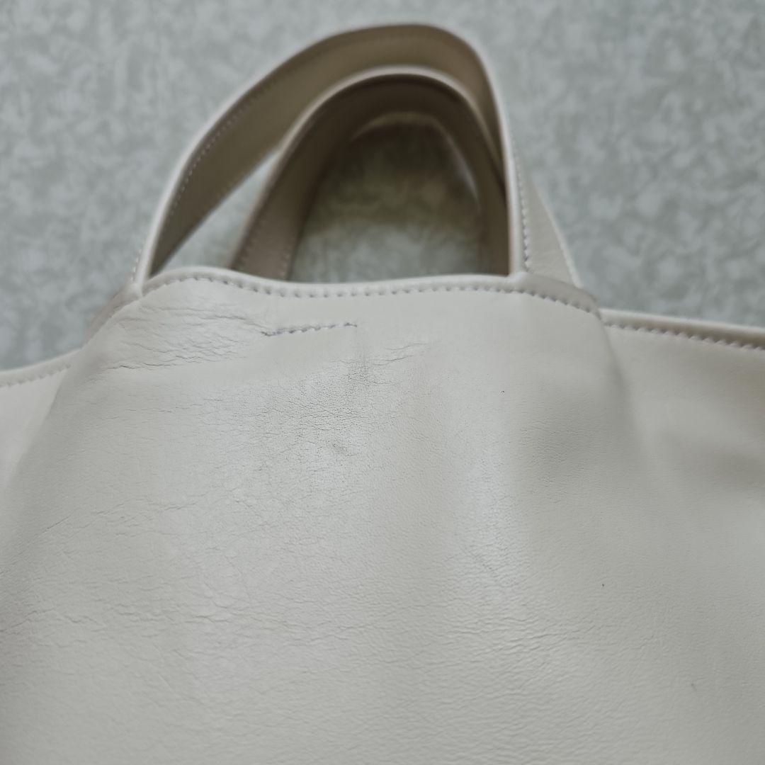 ribbon b ラタンレザーカゴバッグ ホワイト warang wayan