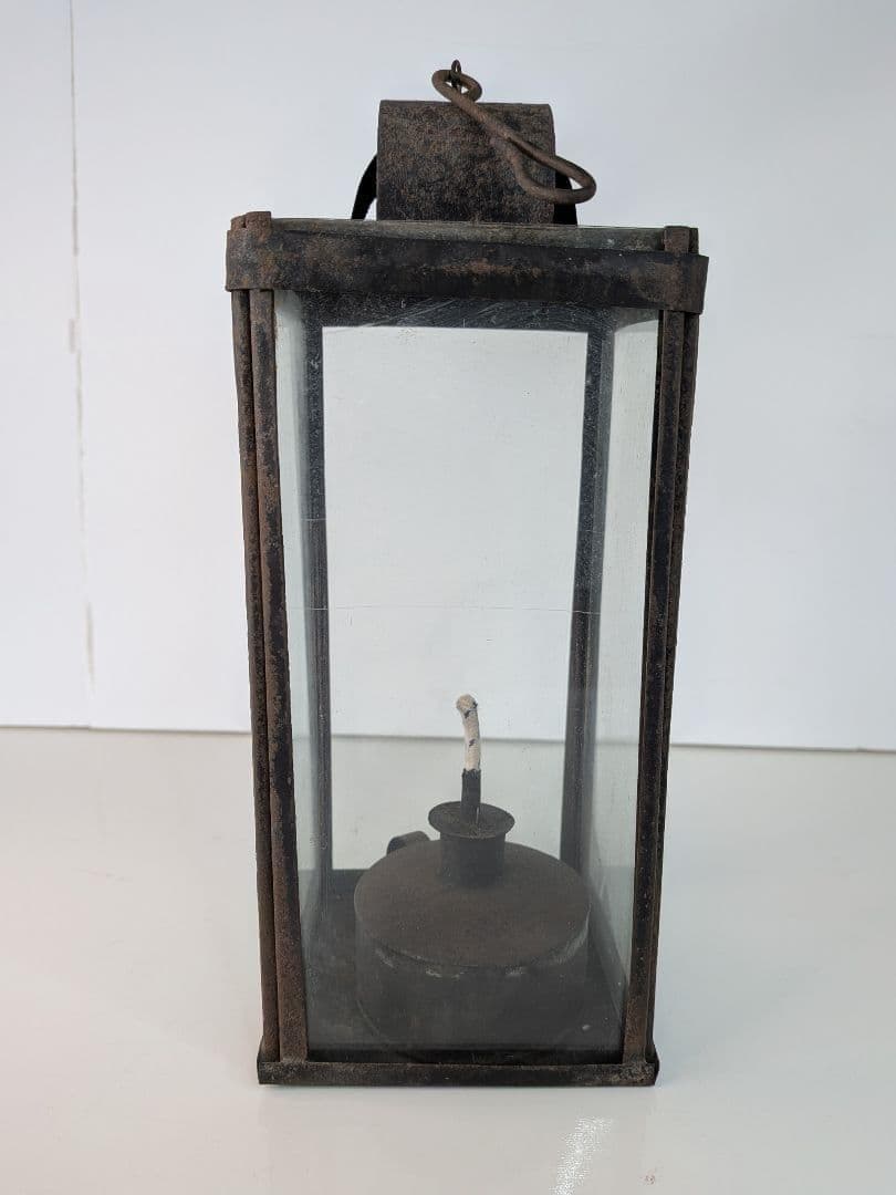 【 ヴィンテージ 】 オイルランタン／ガラスケース／吊り下げランプ