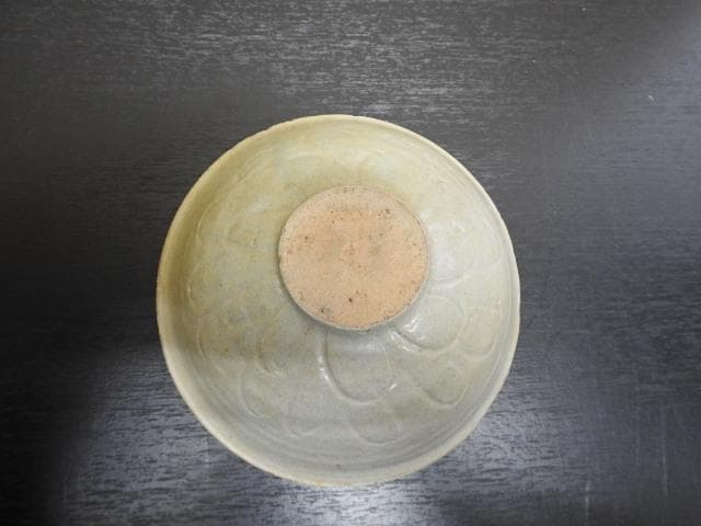 高麗青磁？平茶碗　MA301