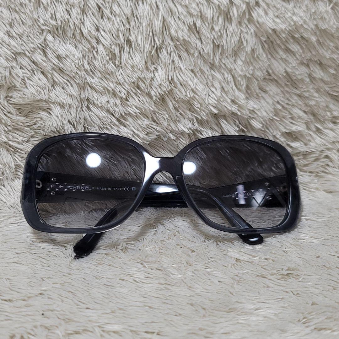 CHANEL シャネル サングラス ココマーク グレー ケース保存袋付き