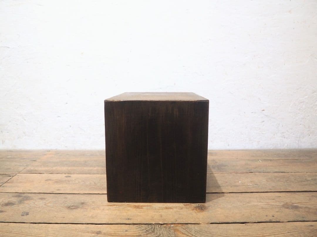 1267 アンティーク　小引き出し　収納棚　ケース　展示台　古家具古道具　レトロ