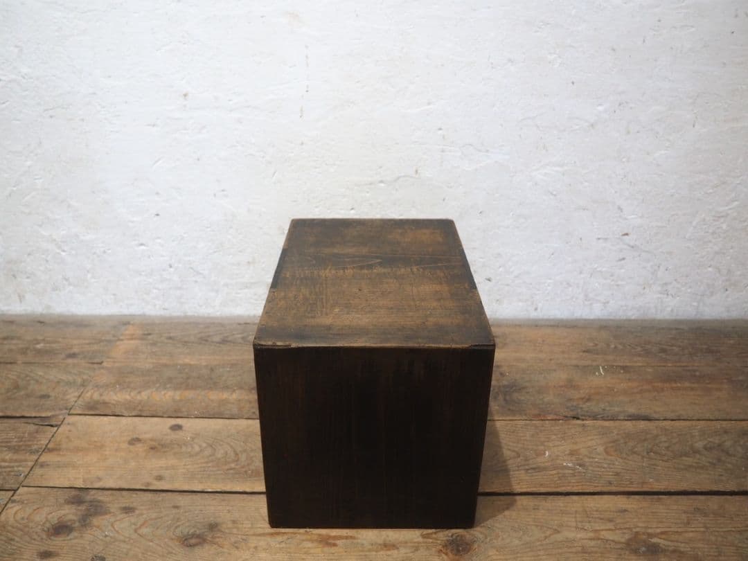 1267 アンティーク　小引き出し　収納棚　ケース　展示台　古家具古道具　レトロ