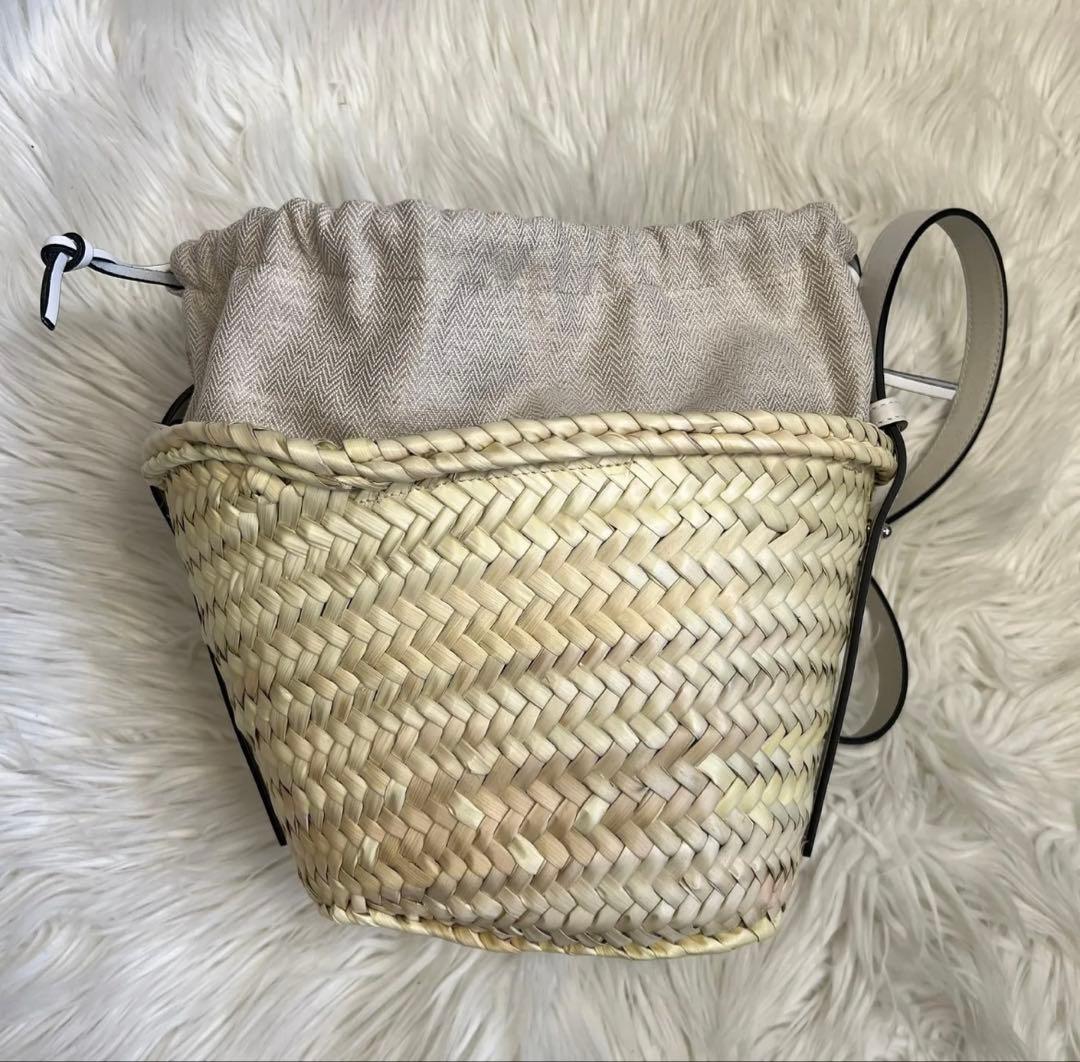 LOEWE かごバッグ ナチュラル　ヤシの葉
