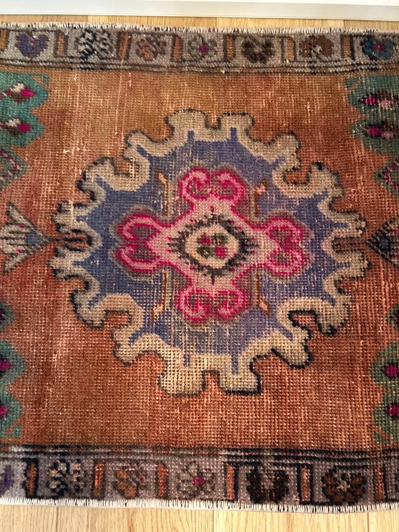 トライバルラグ・トルコヴィンテージラグ・ウール約52×124cm