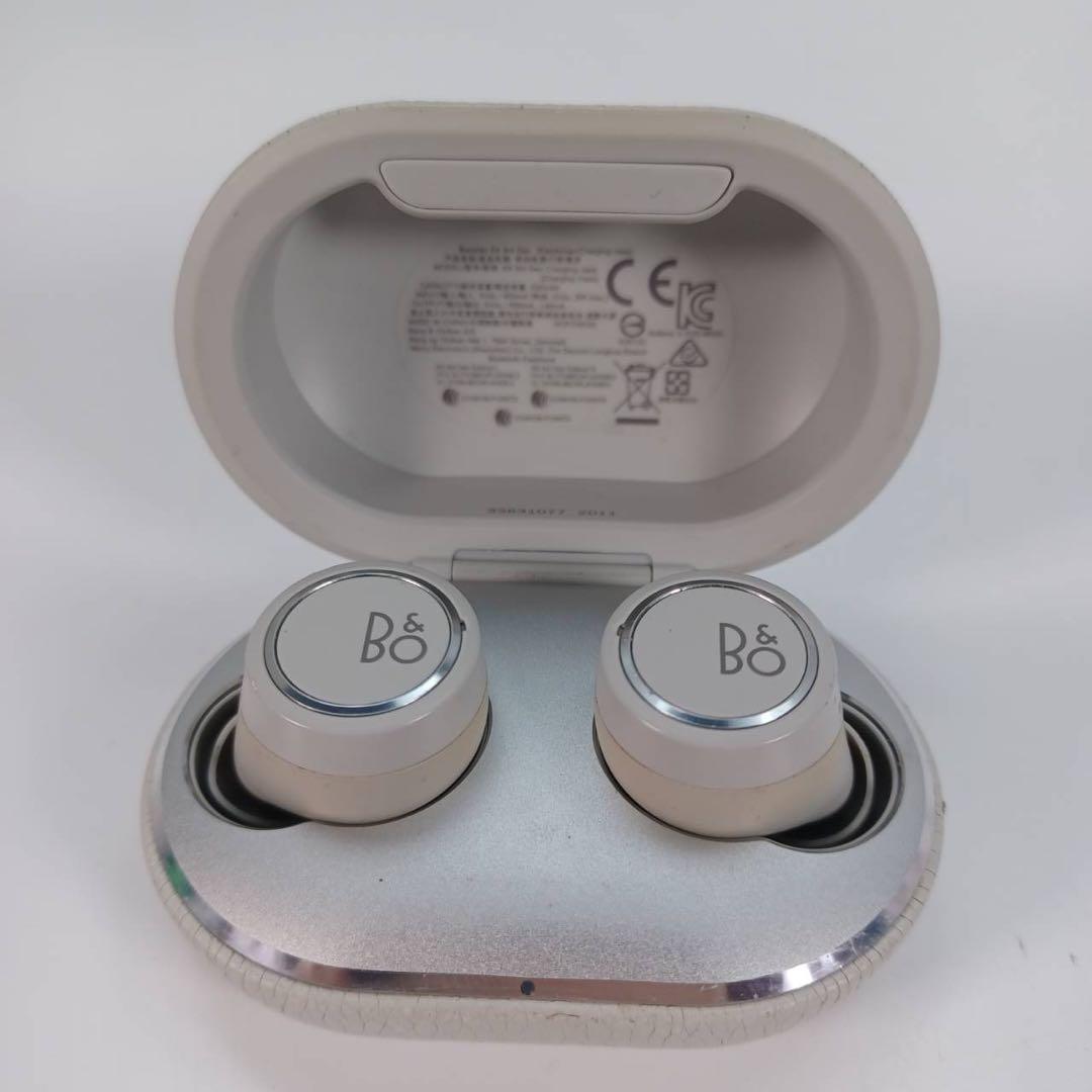 B&O ワイヤレスイヤホン Beoplay E8 3rd. グレイミスト