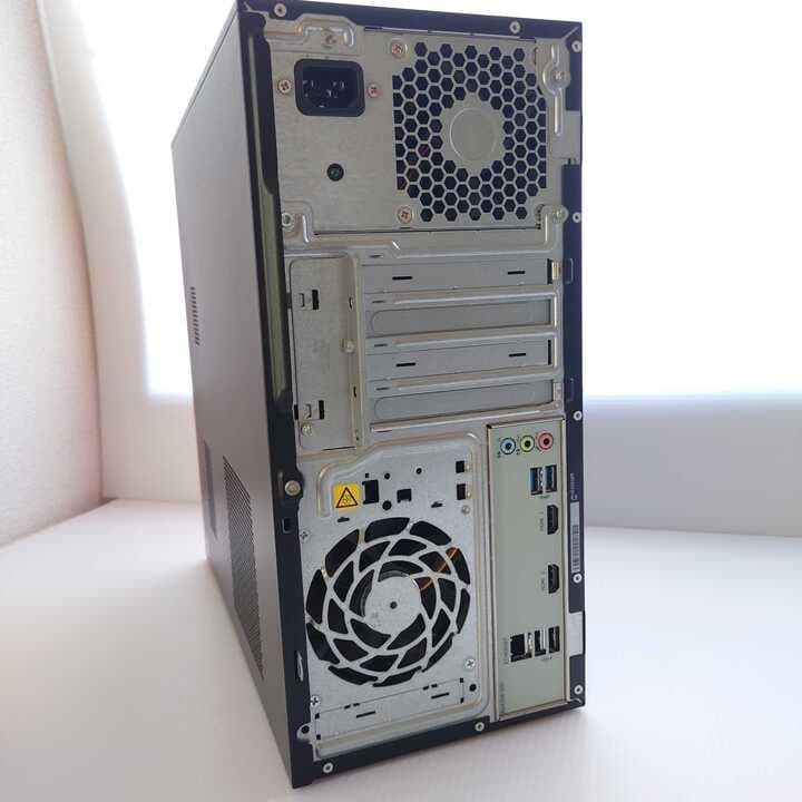 HP Pavilion 550-240jp デスクトップPC