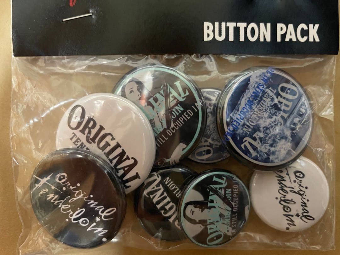 TENDERLOIN BUTTON PACK A テンダーロイン 缶バッジ