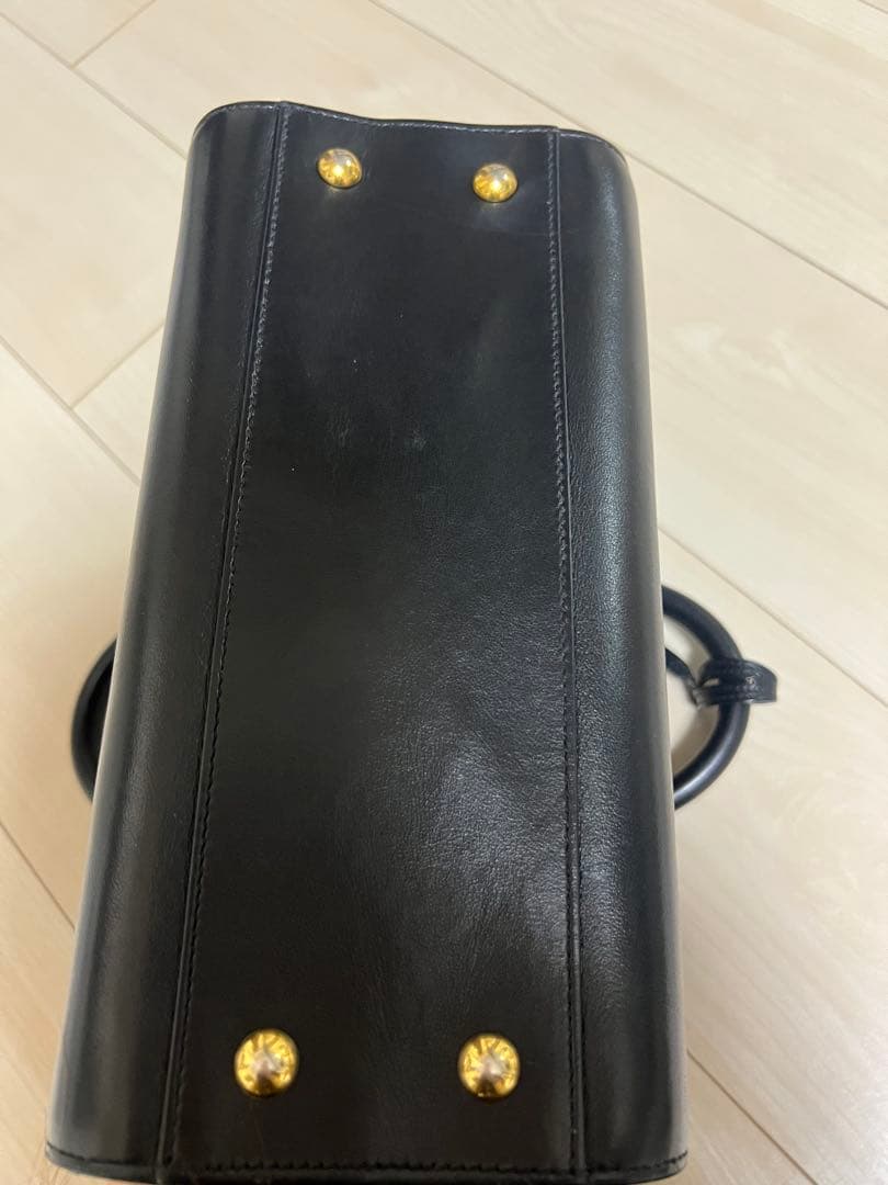 MomoCoco様SAINT LAURENT ブラックレザー ベイビーカバス