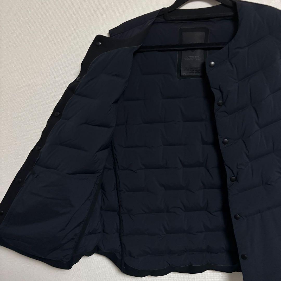 【極美品】デサントオルテライン ダウンベスト ダークネイビー Ｌ