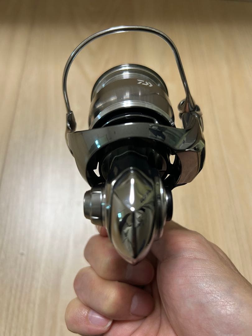 ダイワ イグジストSF 2500SS (オーバーホール済み)