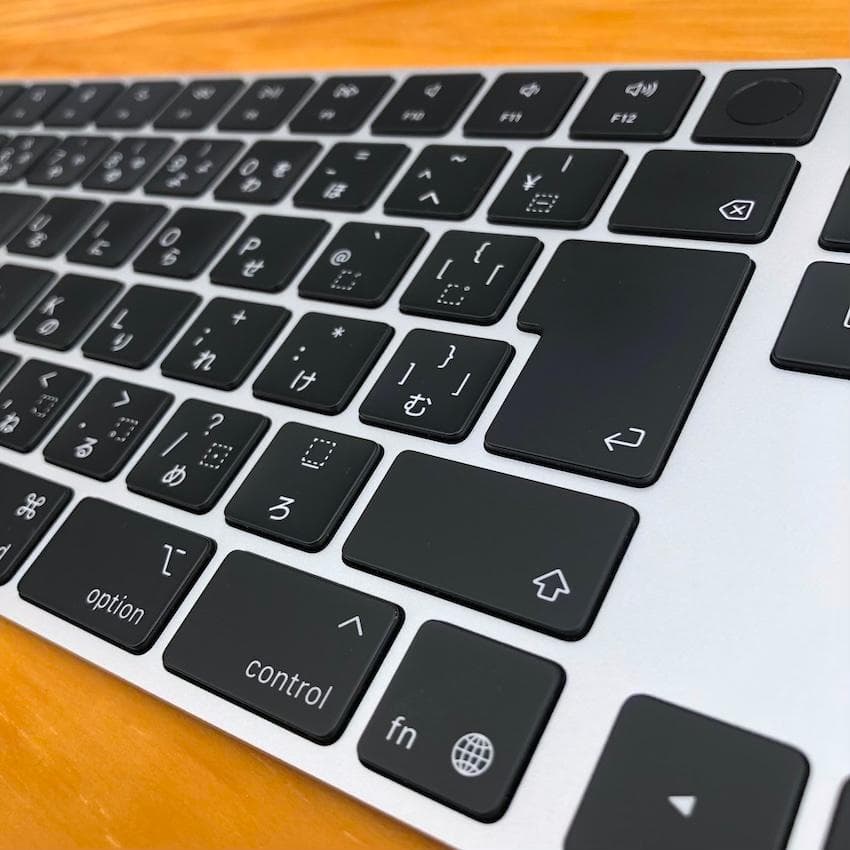 最モデル｜USB-C｜Touch ID｜BLACK｜Magic Keyboard