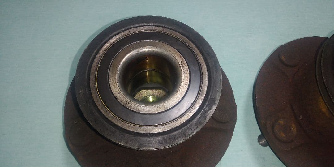 s１３シルビア　１８０ＳＸ系 五穴化に　Ｓ１４シルビアフロントハブ　セット　現状