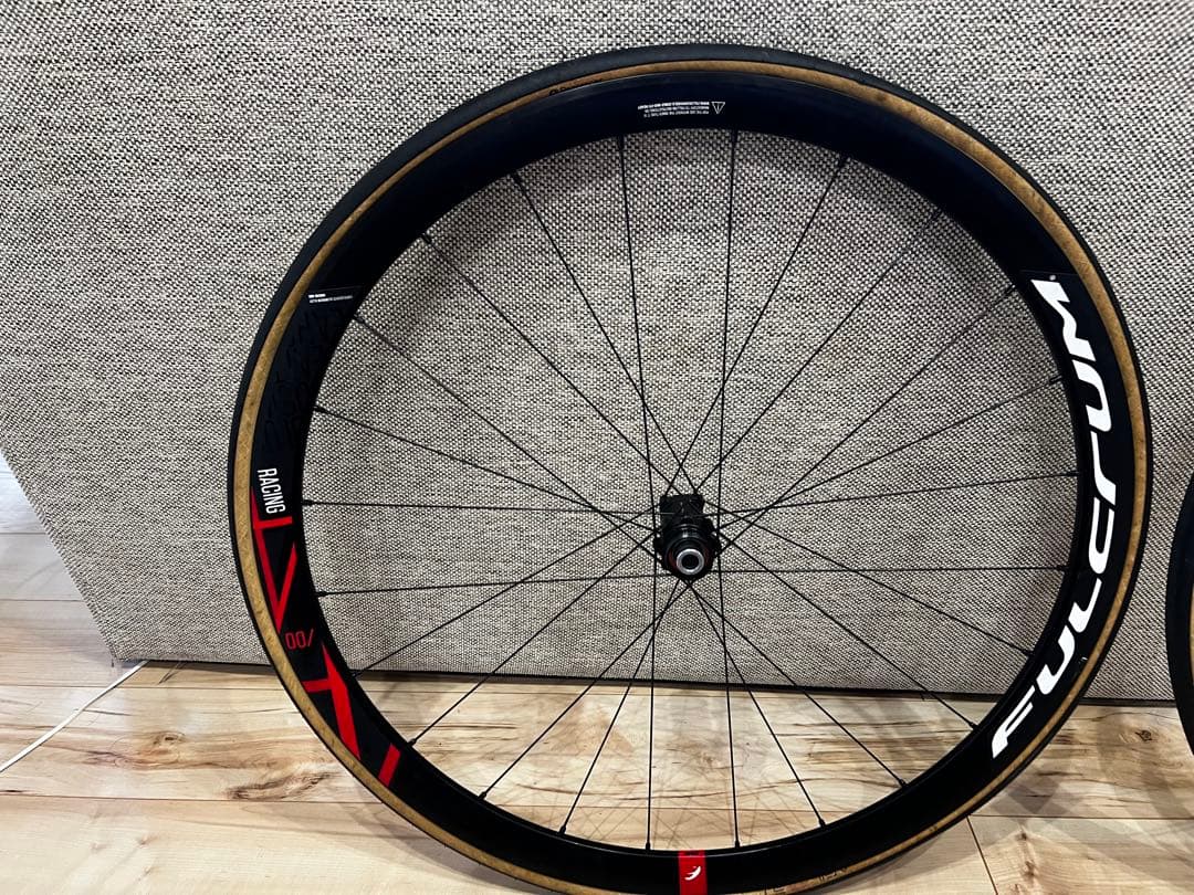 Fulcrum レーシング400