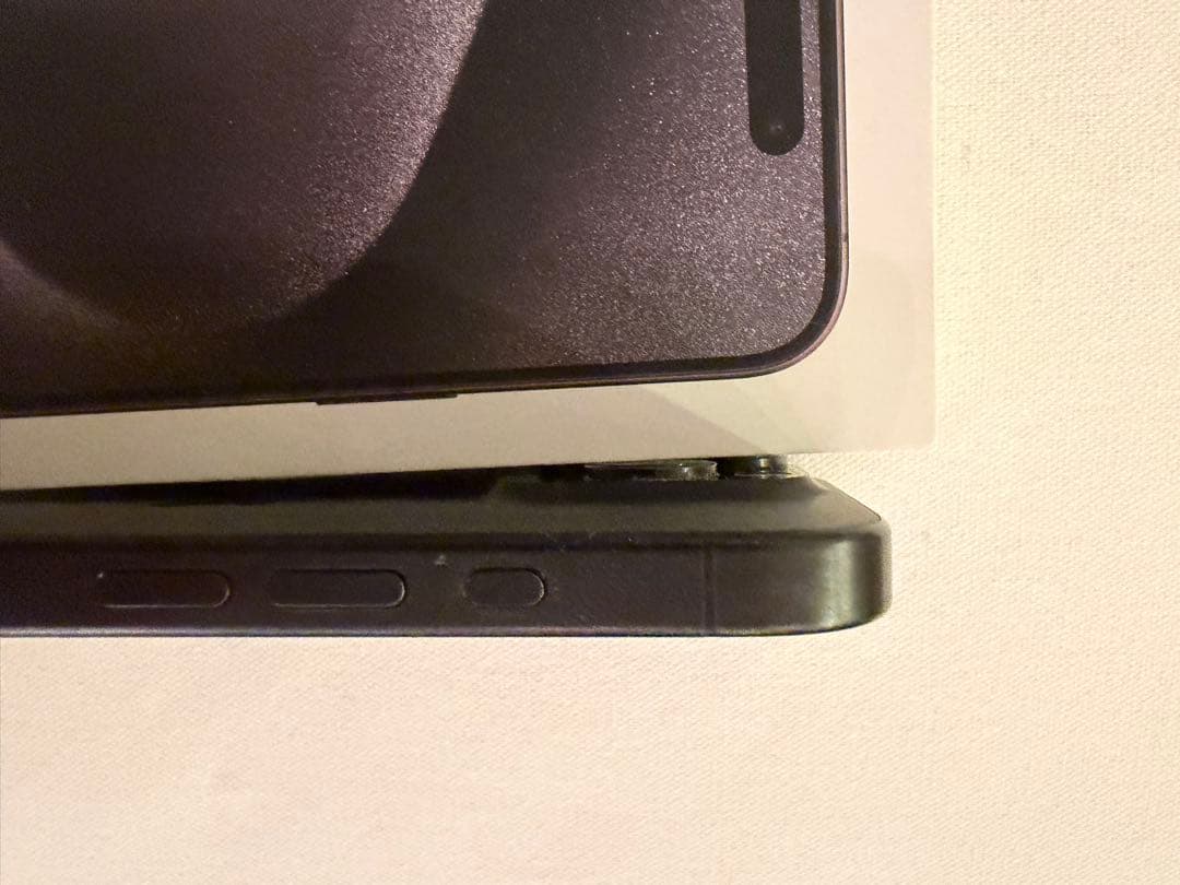 iPhone15Pro 256GB ブラックチタニウム　即発送