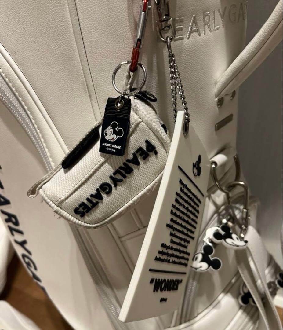 ア*ン様 PEARLYGATESミッキー ディズニーコラボ　ヘッドカバーキーホル