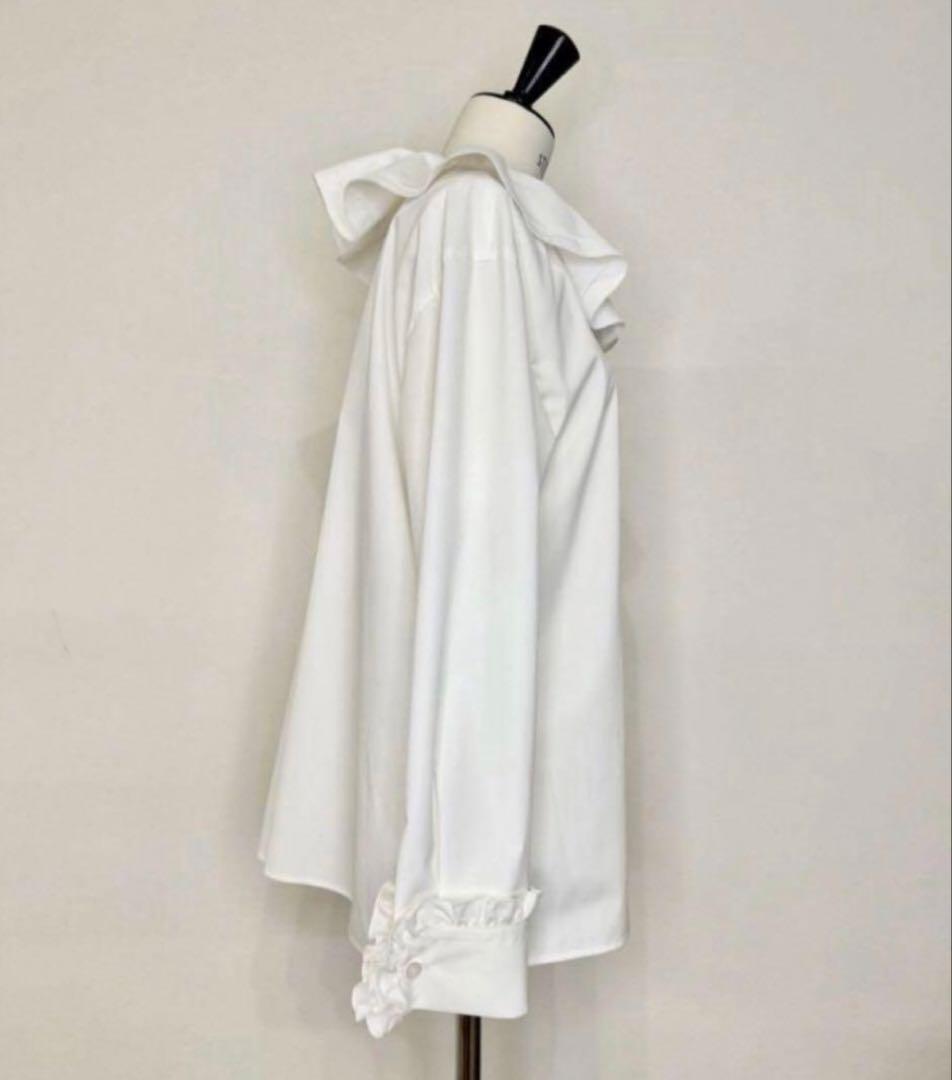タグ付き新品未使用品OHGA PICO BLOUSE フリル襟ブラウス