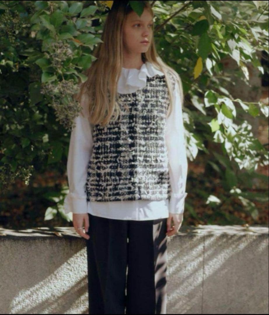 タグ付き新品未使用品OHGA PICO BLOUSE フリル襟ブラウス