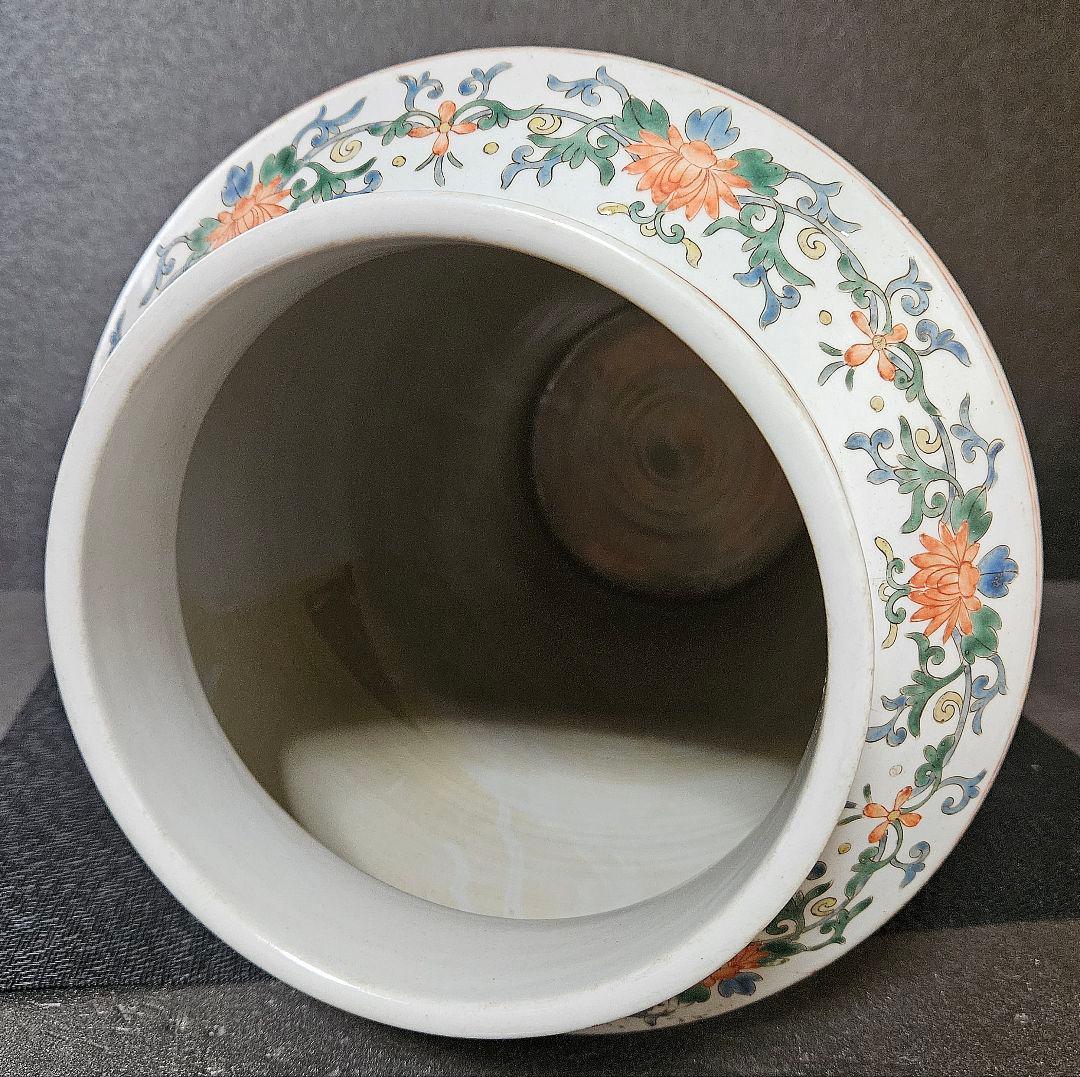 【名品古伊万里❗09】明治時代　里帰り品　錦手　花に鳥に蝶図　高39.7cm大壺