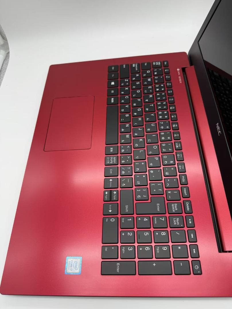 未使用品近い NEC 第八世代 i7 20G 新品SSD512 Office付き