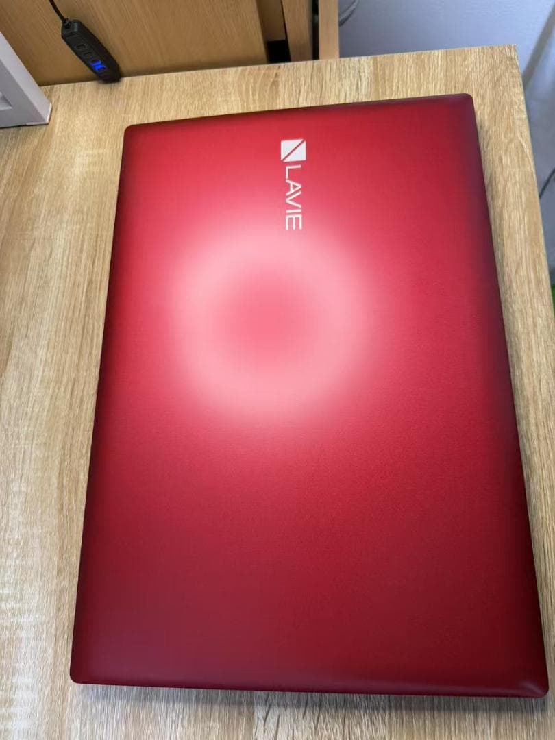 未使用品近い NEC 第八世代 i7 20G 新品SSD512 Office付き