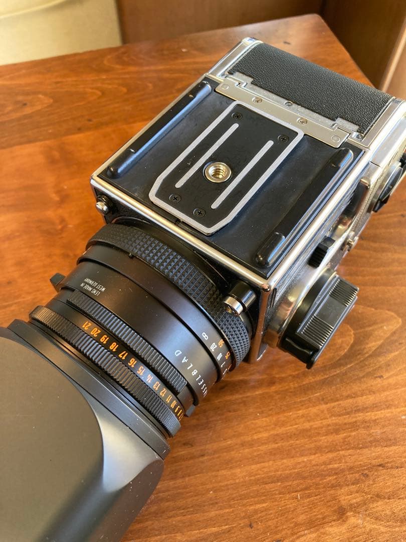 Hasselblad 205TCC CF80m+E16マガジン+PME51その他
