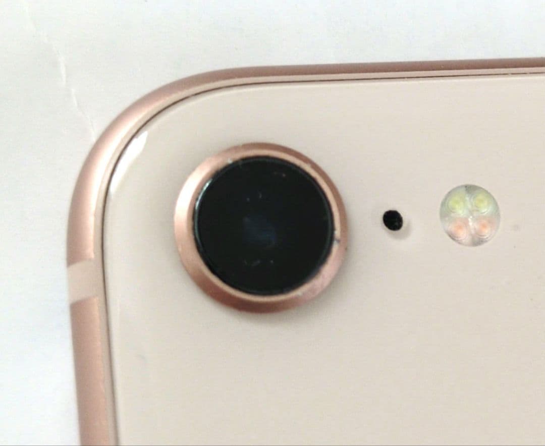 iPhone 8 ピンクゴールド　動作確認済み