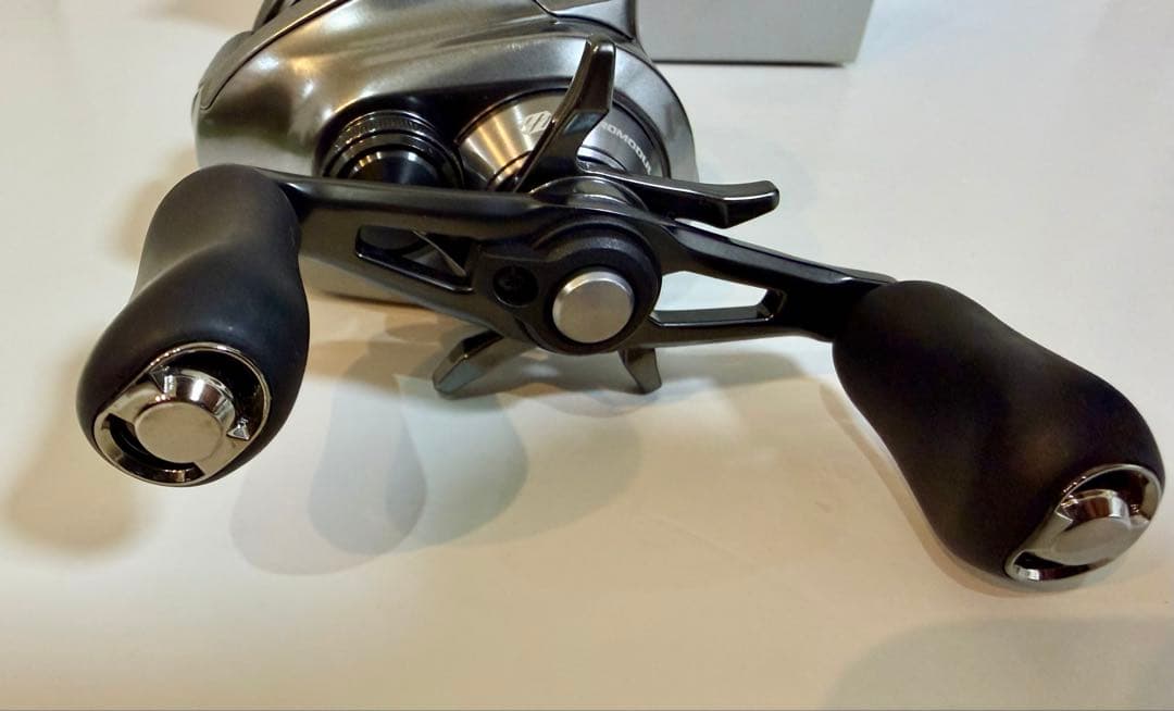 SHIMANO　18バンタムMGL HG 右巻き