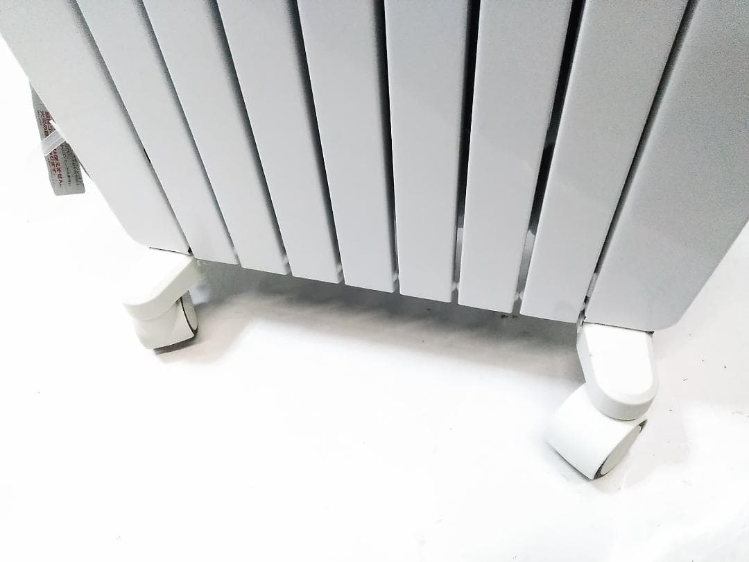 デロンギ QSD0712-MB オイルヒーター ドラゴンデジタルスマート□