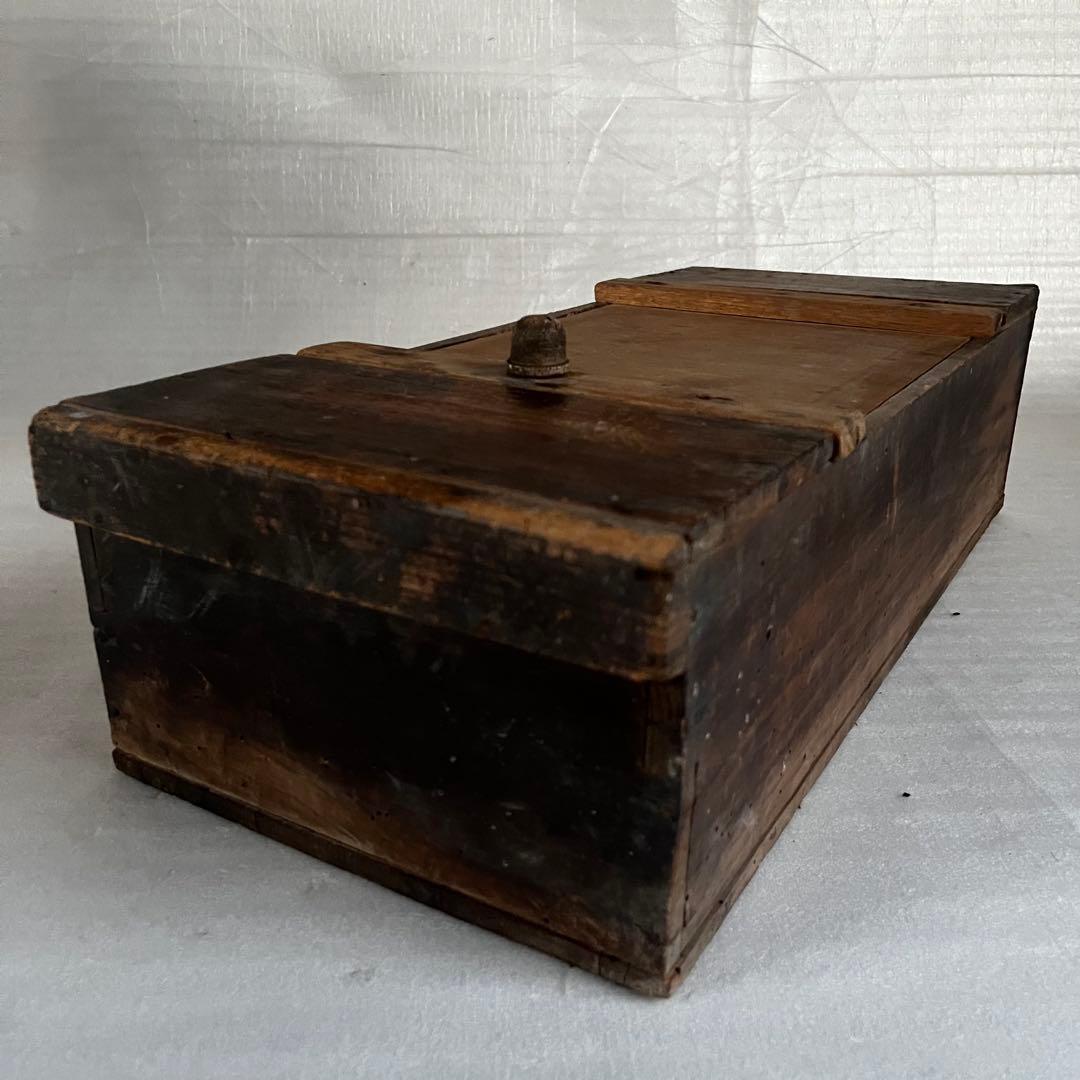 アンティーク　見た目が可愛い　木製　保管箱　木箱　収納ボックス