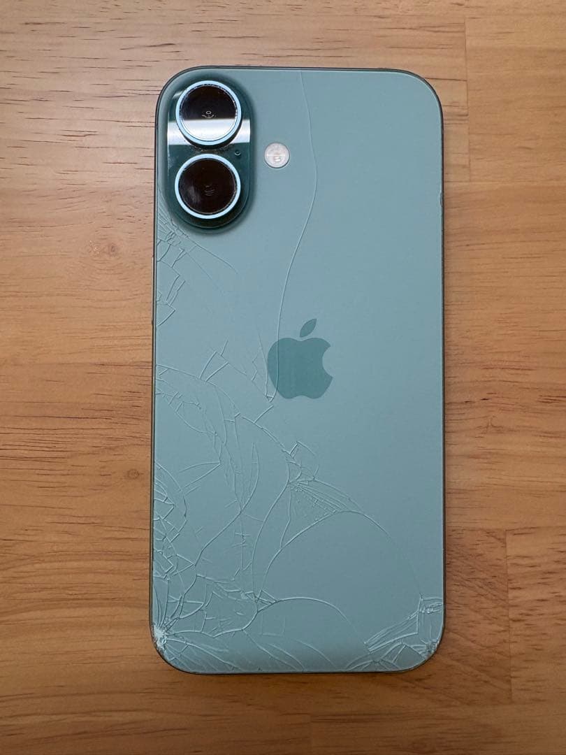 【動作良好／箱・付属品新品】iPhone16 128GB ティール ひび割れあり