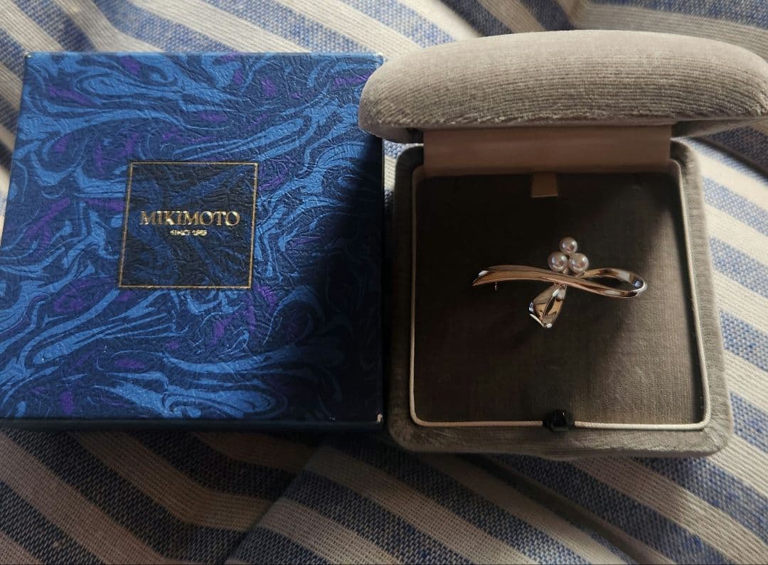 MIKIMOTO　パール　ブローチ　　　　 シルバー