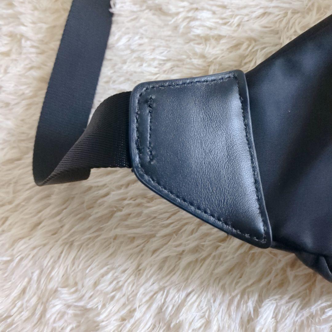 【新品♥】Whim Gazette 【Hoaw.】ナイロンBODYバッグ