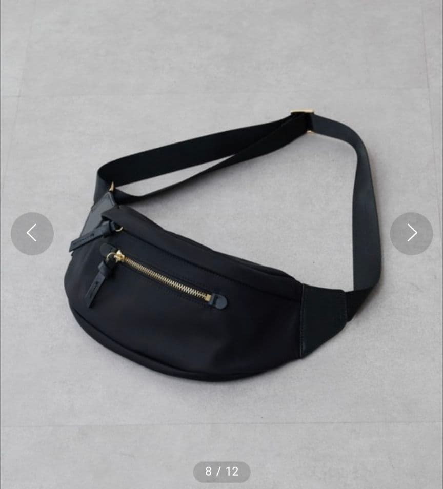 【新品♥】Whim Gazette 【Hoaw.】ナイロンBODYバッグ