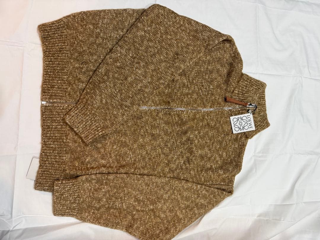 ロエベ　セーター　まーす様