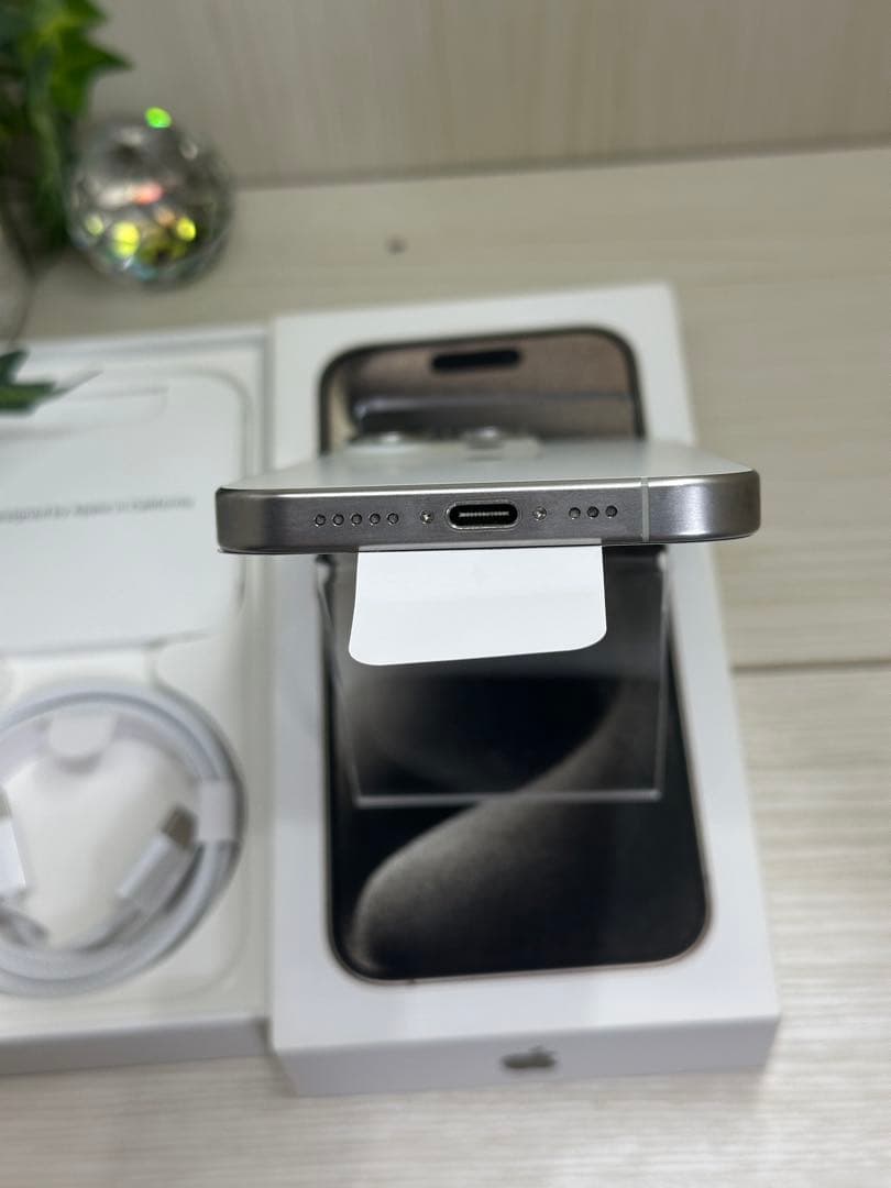 ✨外装ほぼ新品✨Apple iPhone 15 Pro 128GB❣️89％