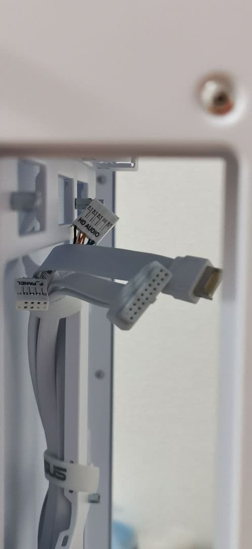 美品 ASUS A31 PCケース ミドルタワーケース