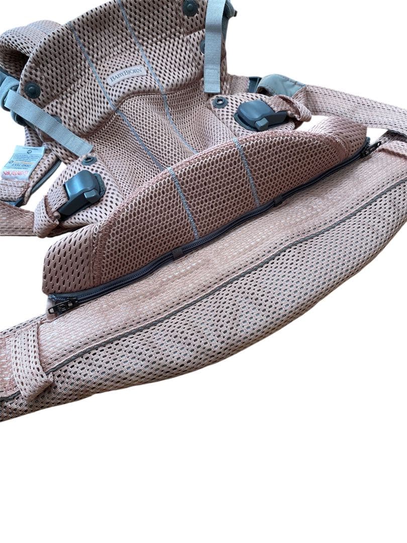 美品 BabyBjorn ベビービョルン ベビーキャリア ハーモニー ピンク