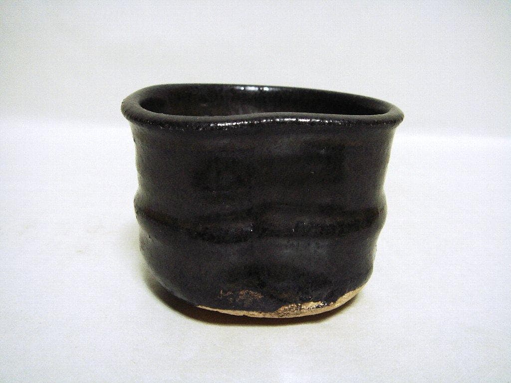 930『瀬戸黒 ぐい呑』一　/骨董品 古美術 アンティーク 古玩