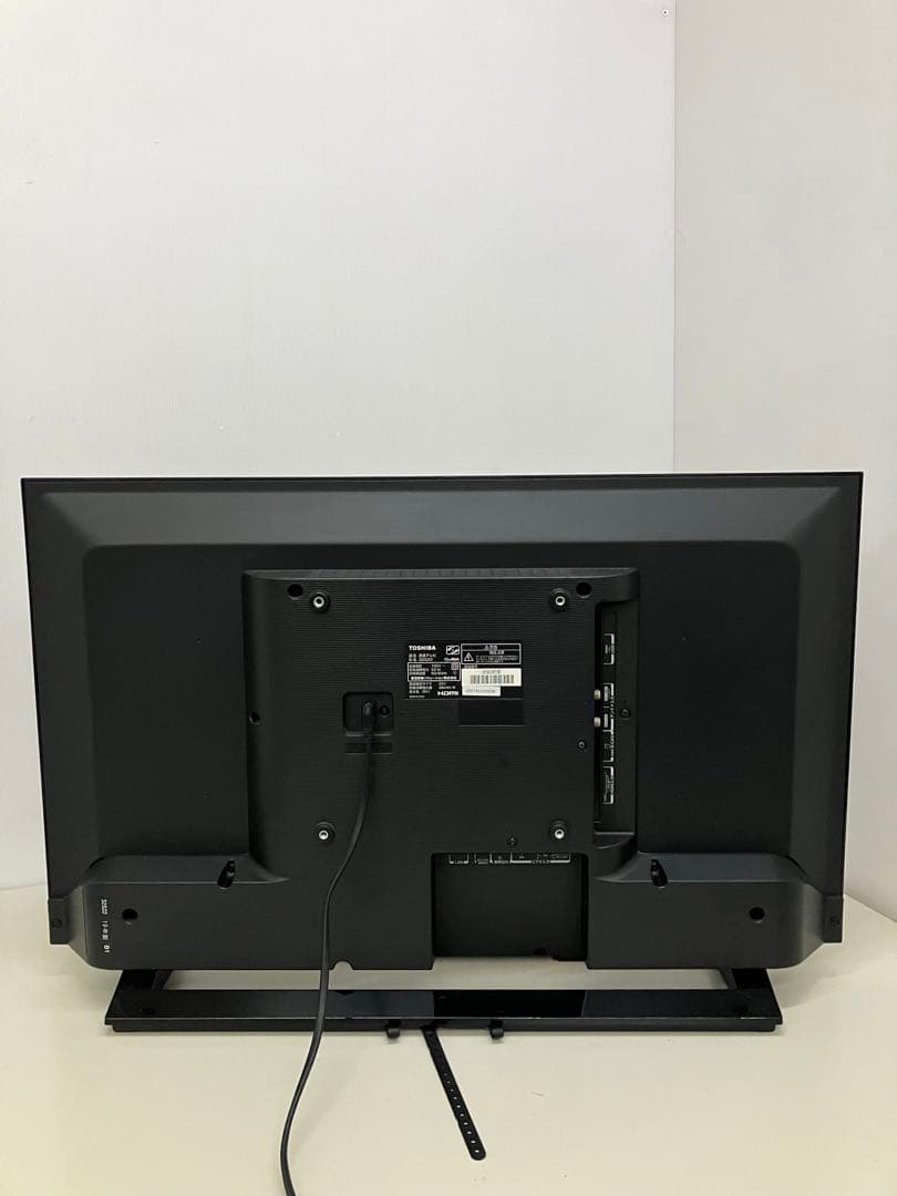 TOSHIBA 東芝 32型液晶テレビ TV 2019年製 レグザ C前