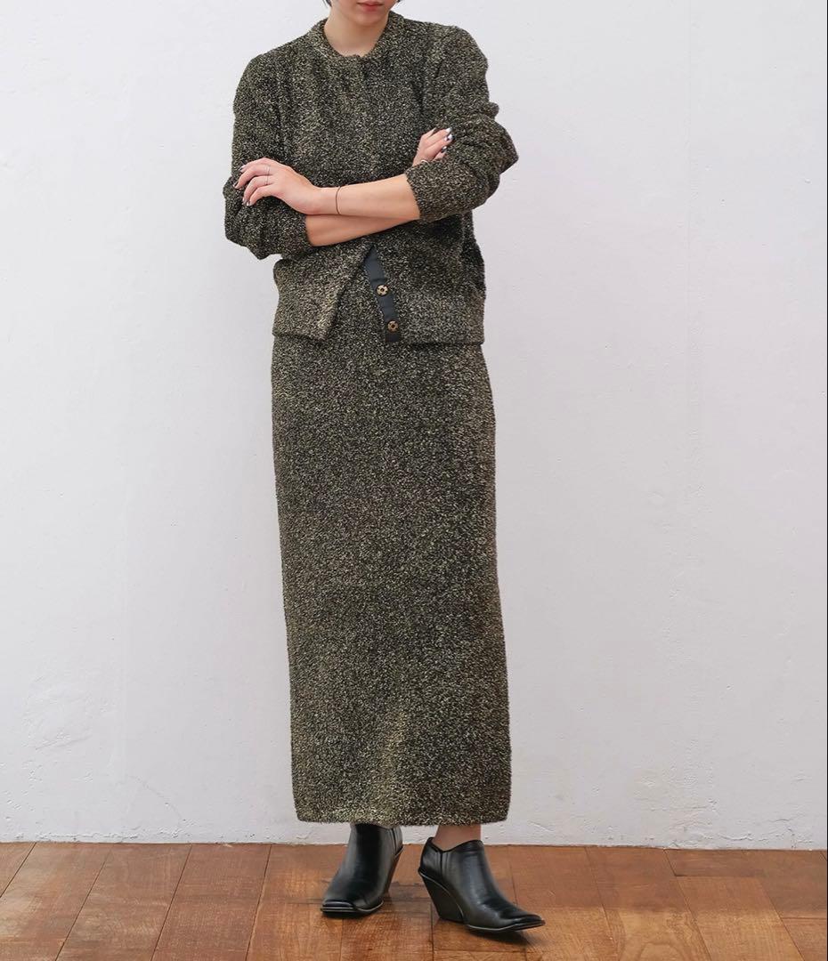 【新品未使用】グリッターニットカーディガン＆Iラインスカート セット売り