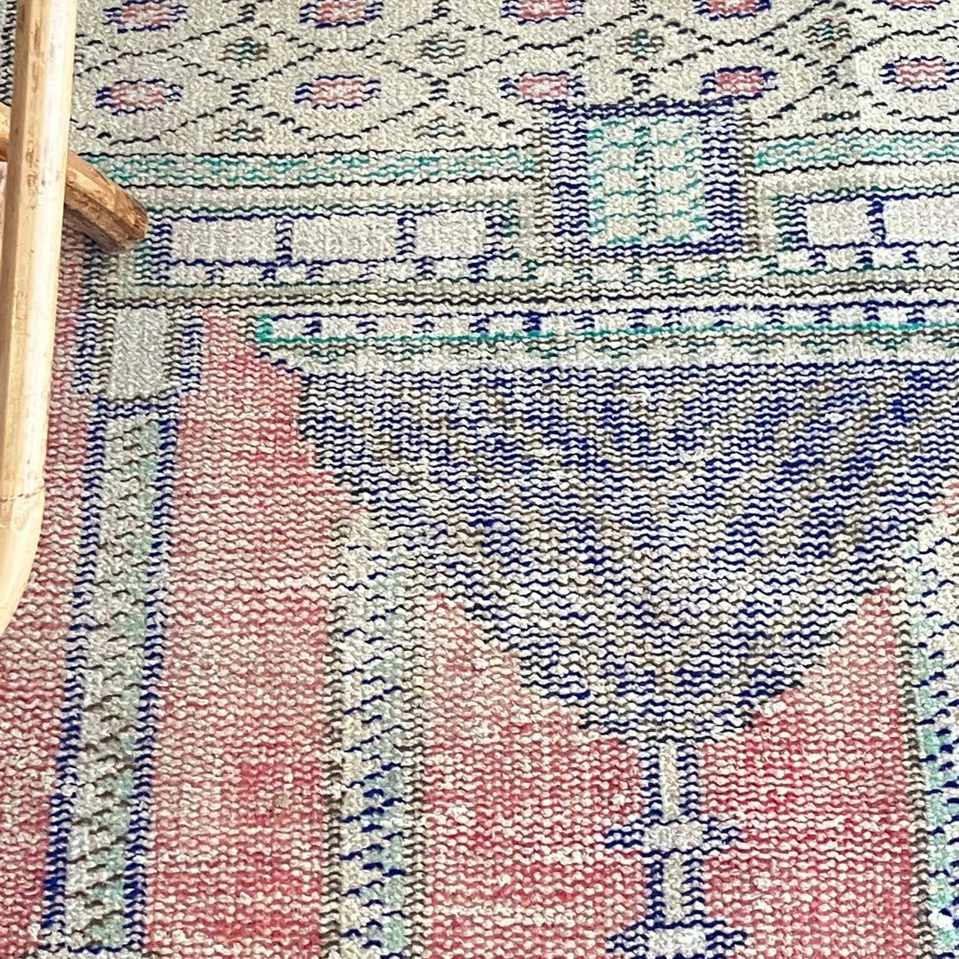 レッド✳︎グリーン　アート塔　パープル　リバーシブル　トルコヴィンテージラグ