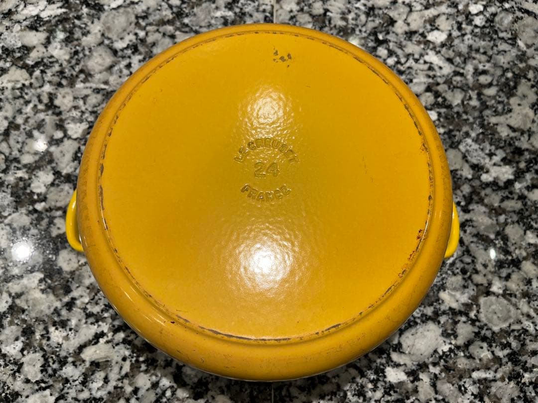 【衛生状態良好！】ル・クルーゼのココット・ロンド24cm 温かみのあるイエロー