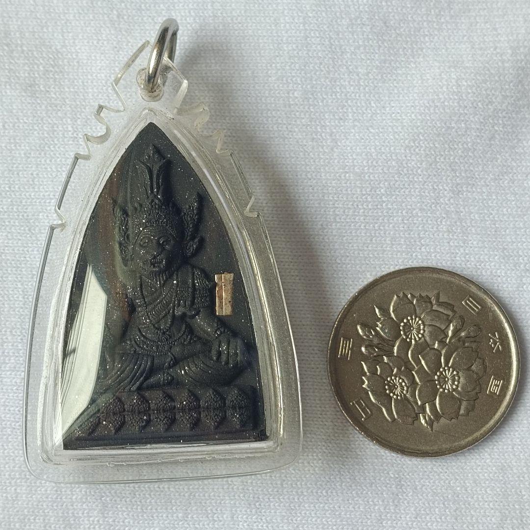 無敵魔法\"プーチャオサミンプライ\"首なし虎　プラクルアン