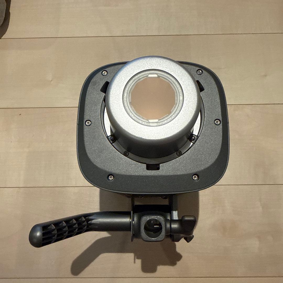 T*a様 Aputure amaran 300c