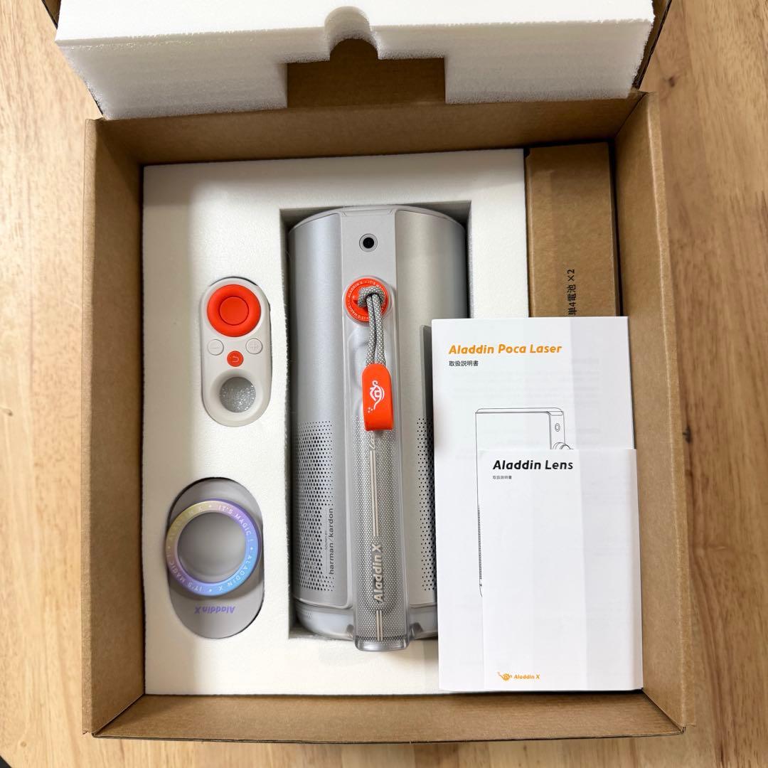 Aladdin Poca Laser フルHDプロジェクター